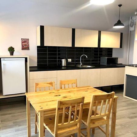 Osapart Cozy Apartment In A Complex Semycvit Lviv Exteriör bild