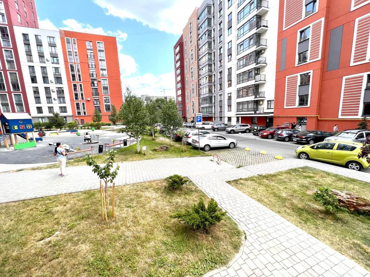 Osapart Cozy Apartment In A Complex Semycvit Lviv Exteriör bild