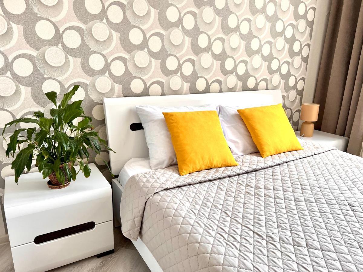 Osapart Cozy Apartment In A Complex Semycvit Lviv Exteriör bild